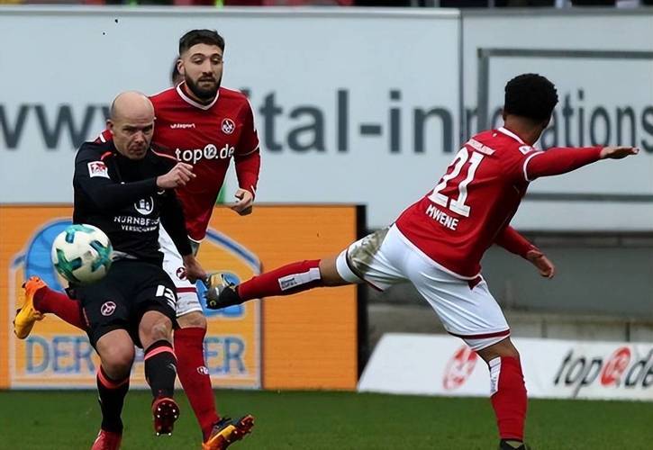 德国杯冷门预警:圣保利主场狙击霍芬海姆!德甲劲旅客场能否破黑马防线?