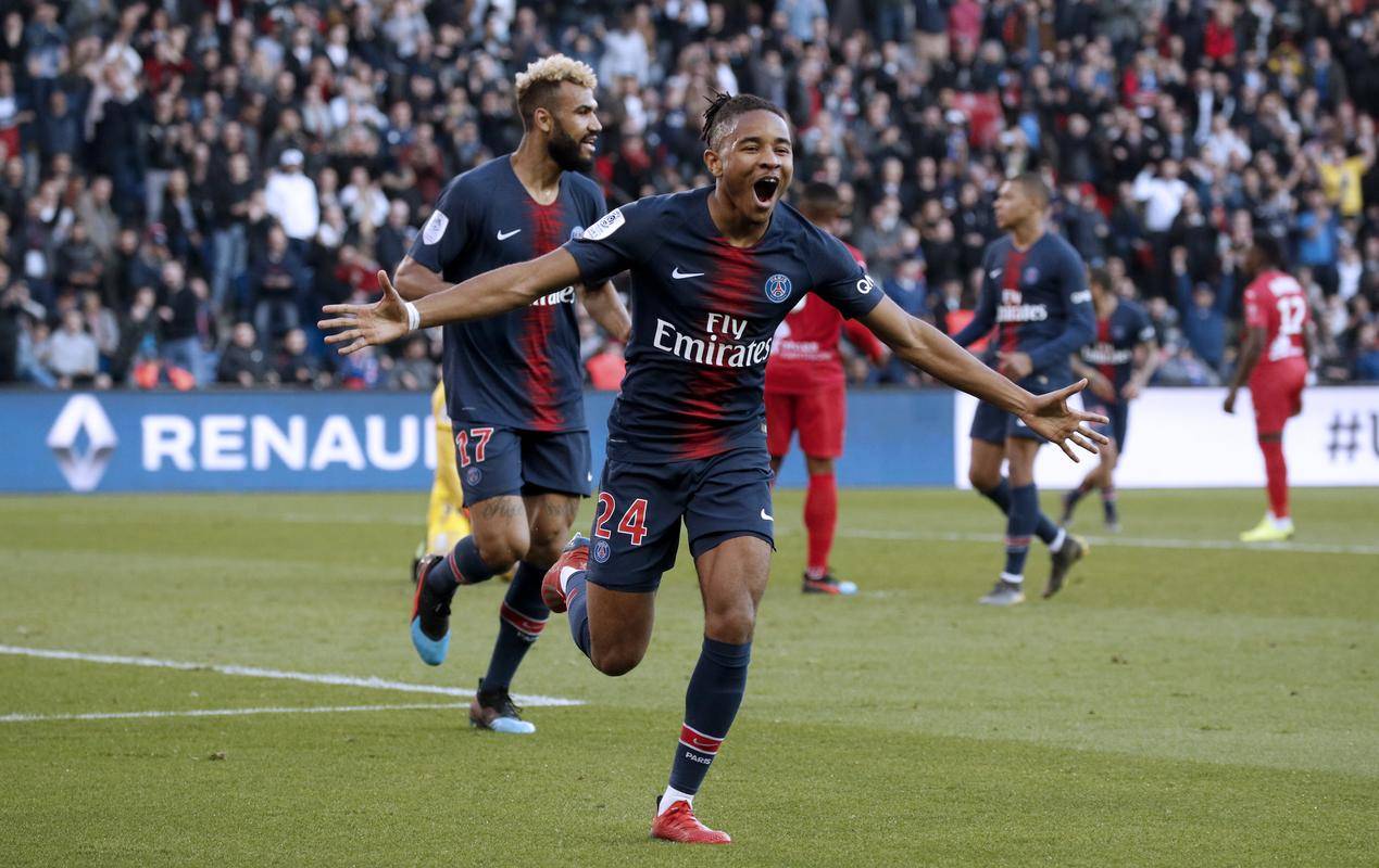 法甲:巴黎圣日尔曼VS尼斯,精选比分参考